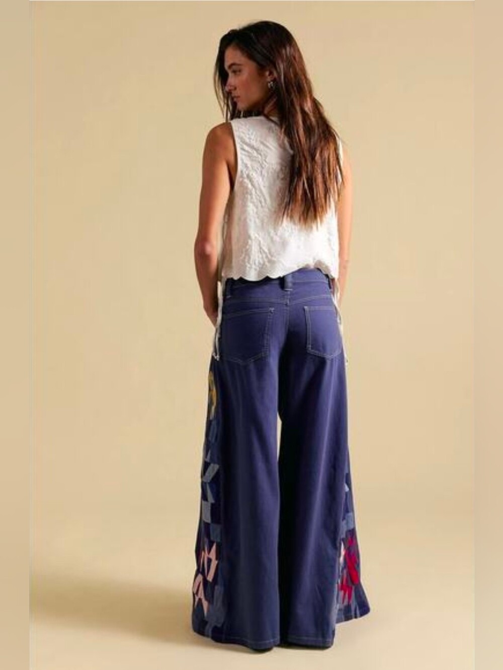 We The Free Kaleidoscope Wide Leg Jeans Size 26 SOLD OUT - Picture 3 of 12